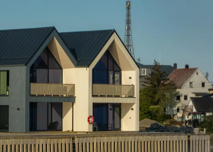 公寓 Modern Apartment By The Ocean In Henningsvaer, Sleeps 8 亨宁斯韦尔